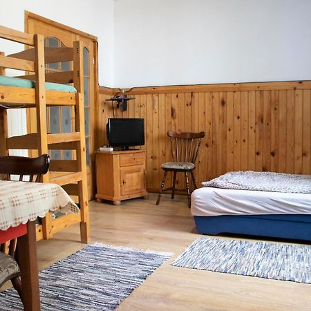 Civis Debrecen Hostel מראה חיצוני תמונה